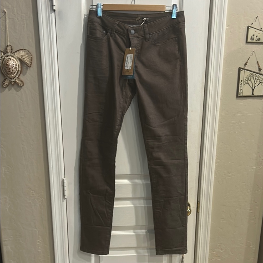 Kara Jean size 4 coffee